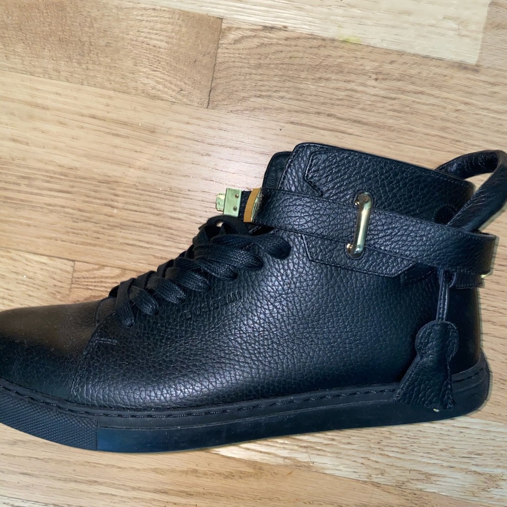 BUSCEMI padlock high top WORN ONCE